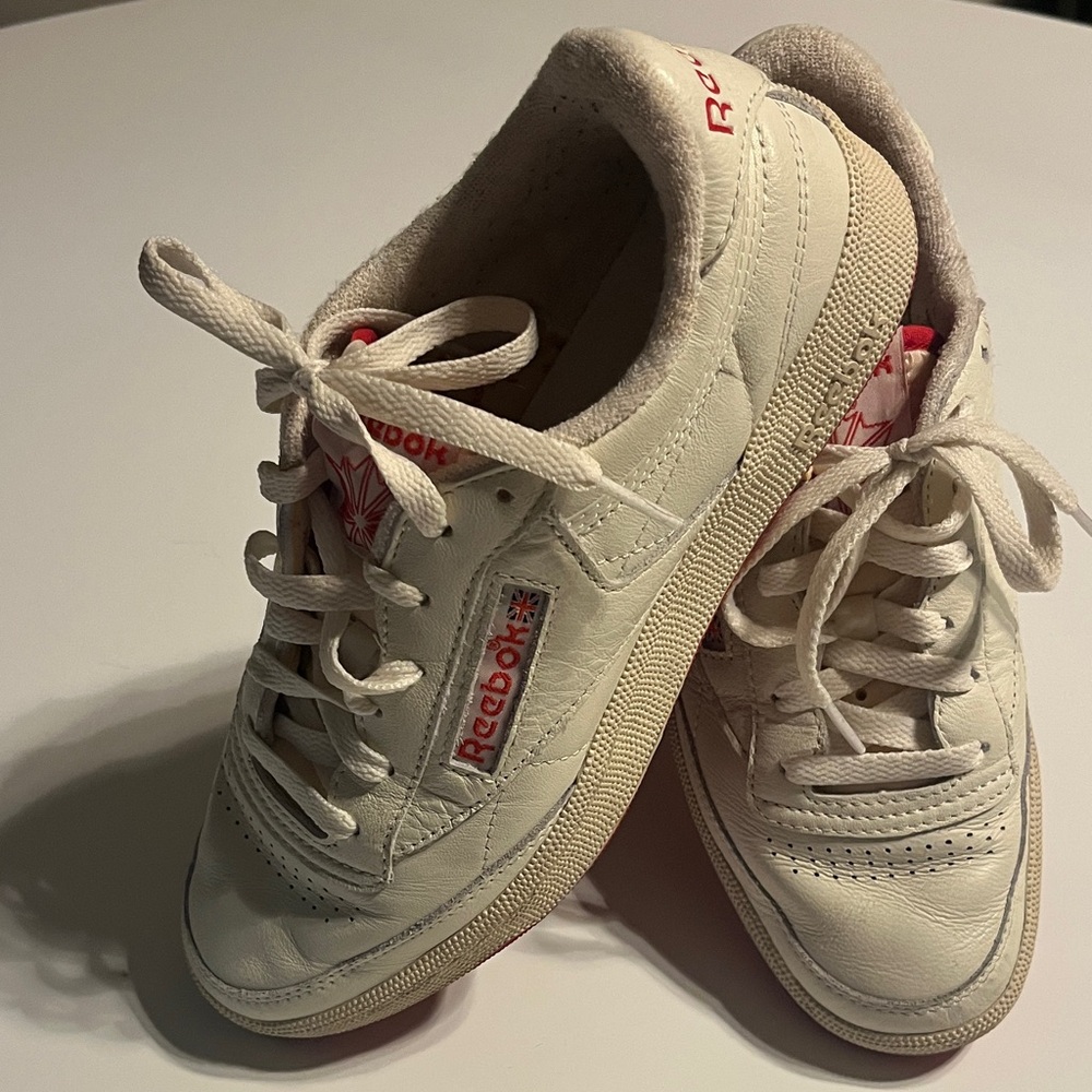 Reebok Cream Leather Women’s Sneakers with Cherry Red Logo Accents